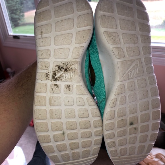 Nike Roshe Run - Picture 4 of 4